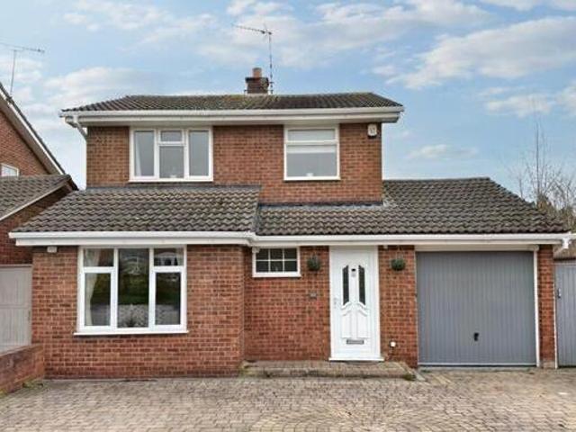 House for sale in Nuneaton, Nuneaton and Bedworth