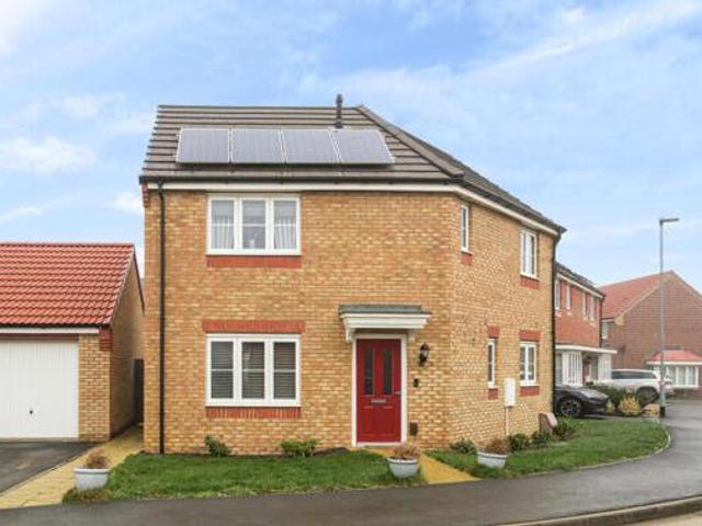 House for sale in Hampton Green, Cambridgeshire