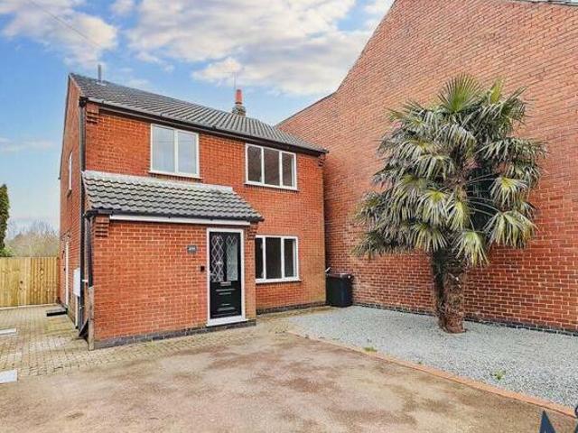 House for sale in Coalville, Leicestershire