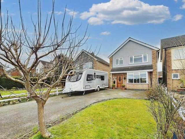 House for sale in Coalville, North West Leicestershire