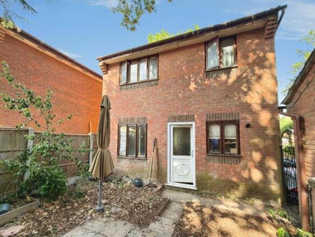 Farm for sale in Birchwood, Brayford
