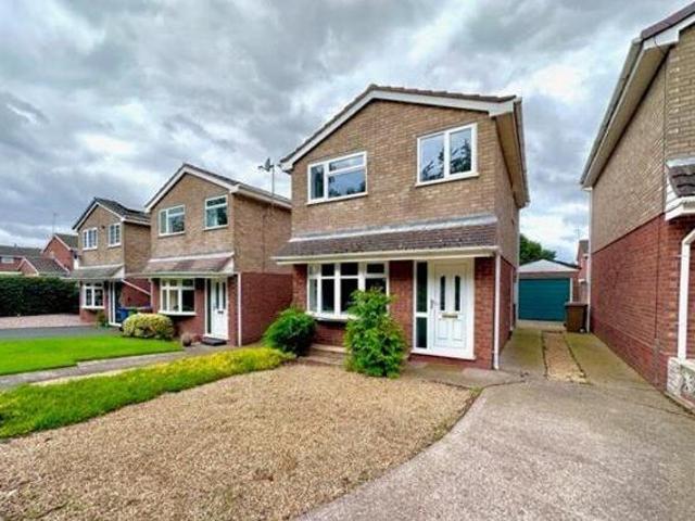 House for sale in Baswich, Staffordshire