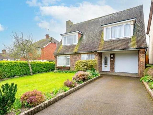 House for sale in Ratton Village, Eastbourne