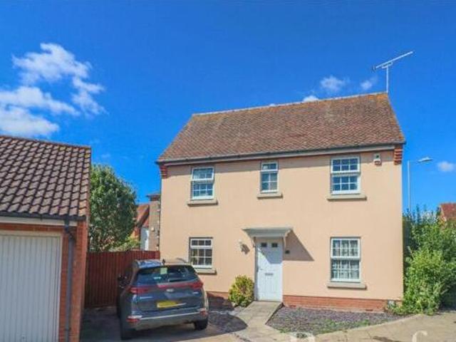 House for sale in Chipping Hill, Essex