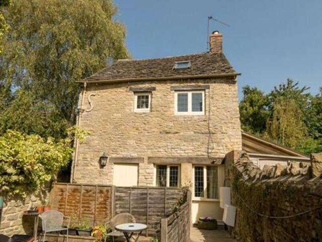 House for sale in Black Bourton, Oxfordshire