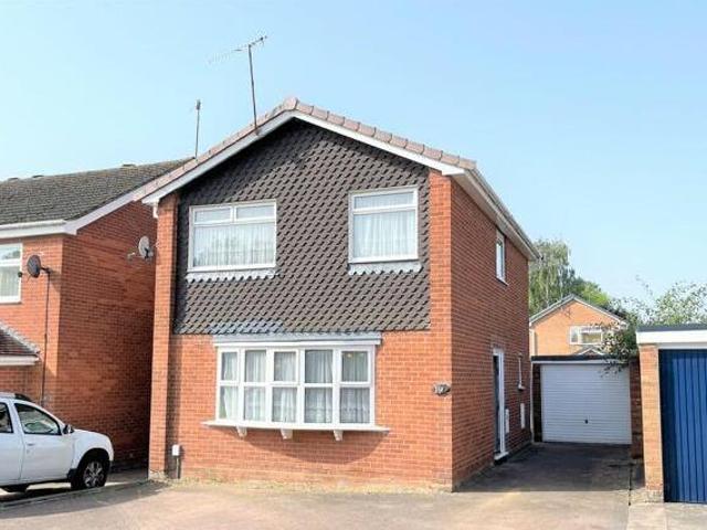 House for sale in Woodloes Park, Warwick