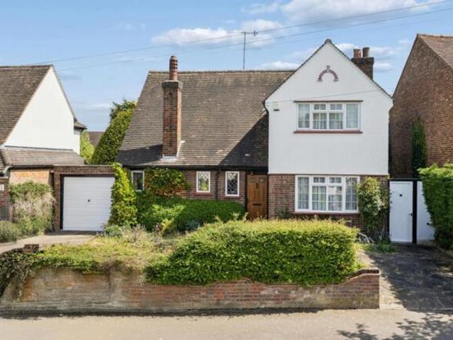 Farm for sale in Watford Heath, North Watford