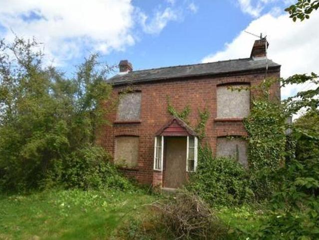 House for sale in Worcestershire