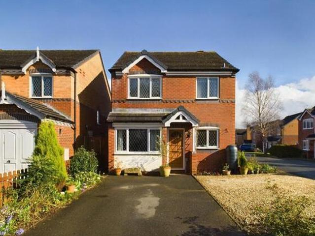 House for sale in Warndon, Worcestershire