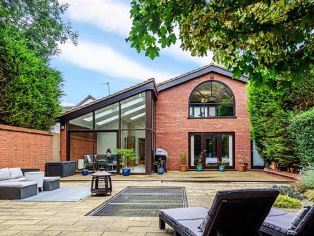 House for sale in Stourbridge, West Midlands