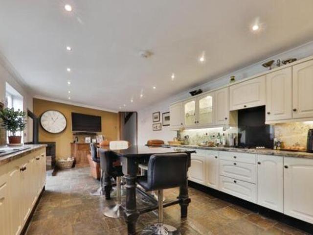 House for sale in High Field, York