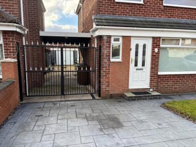 House for rent in Hurst Cross, Greenheys