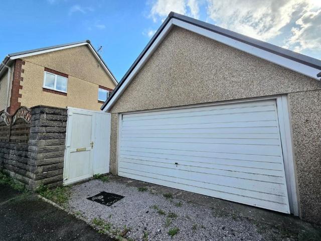 House for rent in Pencoed, Wales