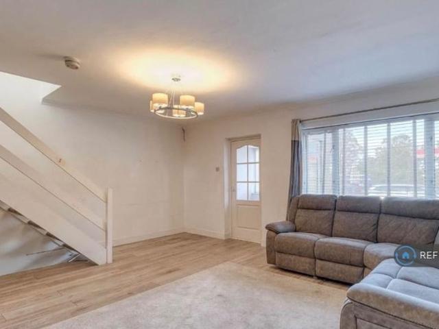 House for rent in Wychbold, Wychavon