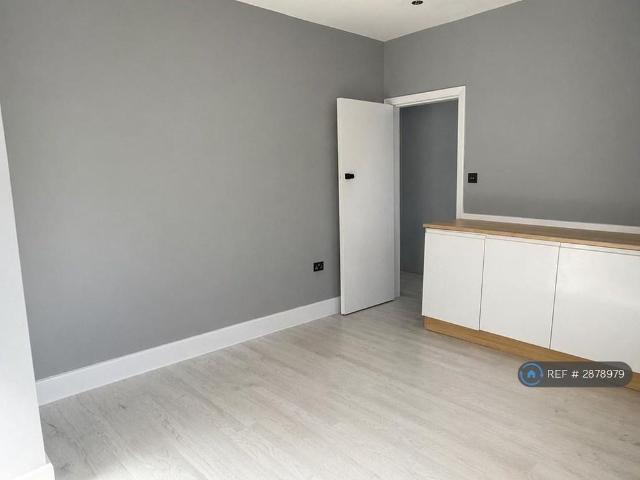 House for rent in Starling, Bury