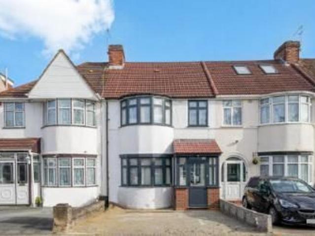 House for rent in London Borough of Redbridge, Greater London