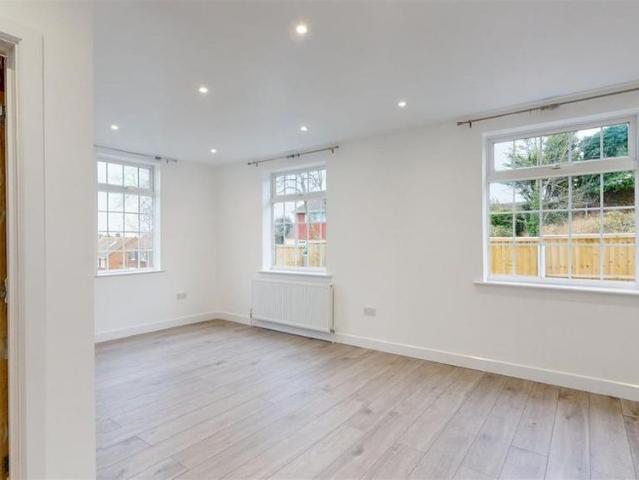 House for rent in The Bridge, Kent