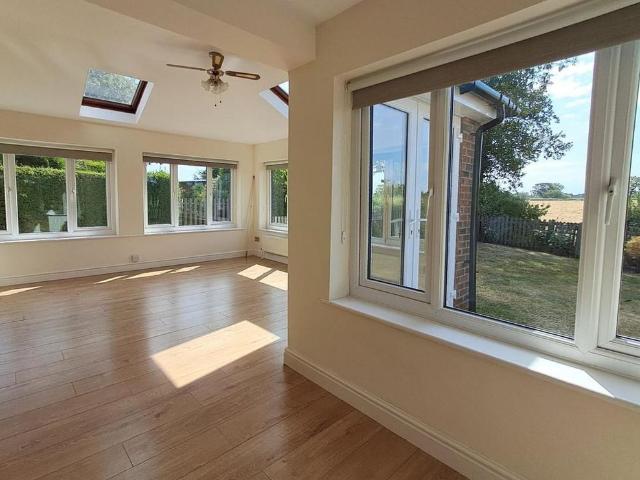 House for rent in Oak Tree Farm, Eaton