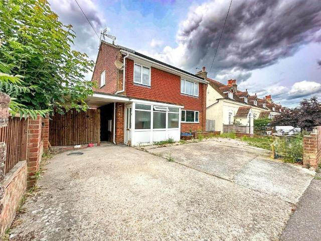 House for rent in World's End, Perryfields