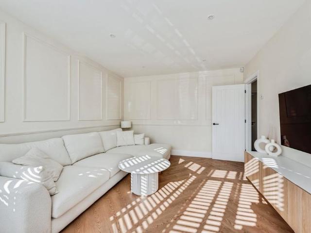 House for rent in Long Hanborough, West Oxfordshire