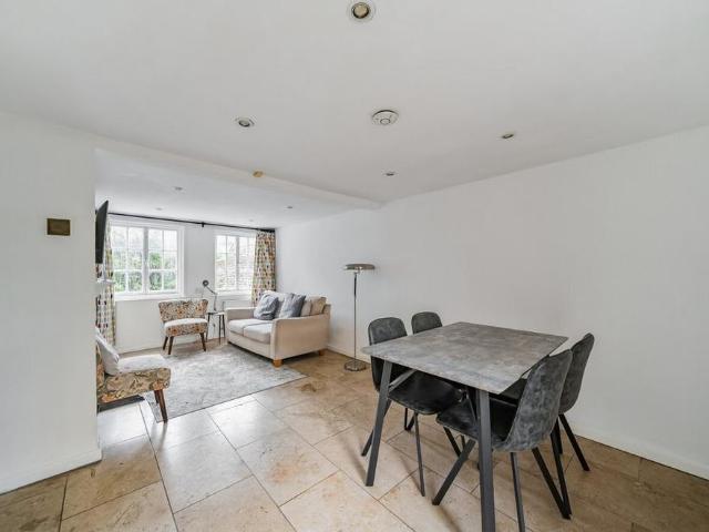 House for rent in Twyford, Hampshire