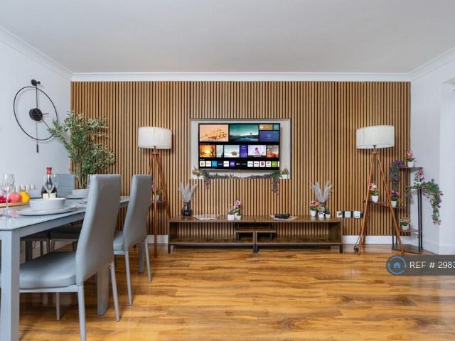 House for rent in Portsea, City Of Portsmouth