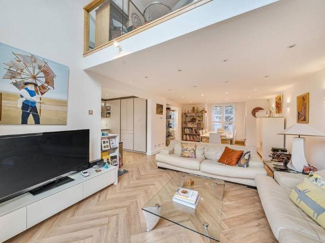 House for rent in Vale of Health, Cat Hill