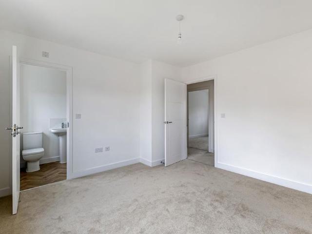 House for rent in Moulton Park, Northampton