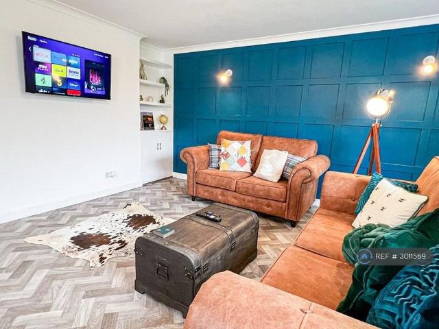 House for rent in Froggatt, East Midlands