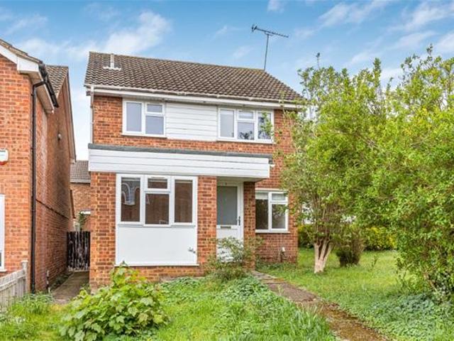 House for rent in Hatching Green, Five Acres