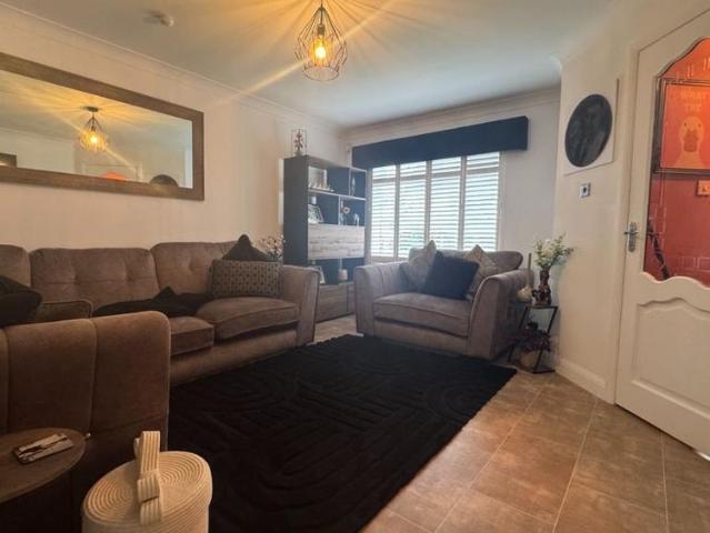 House for rent in Chapelhall, Scotland