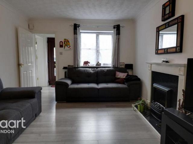 House for rent in Shaw, Swindon