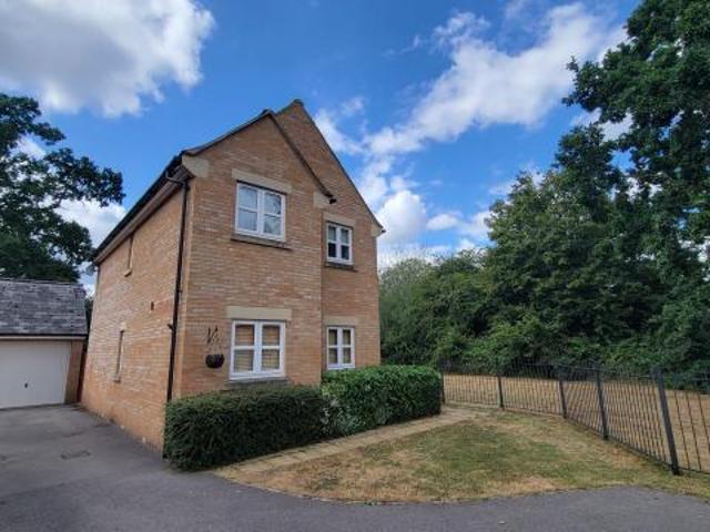 House for rent in Haydon End, Abbey Mead
