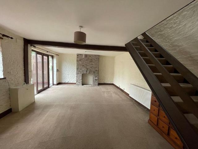 House for rent in Charfield