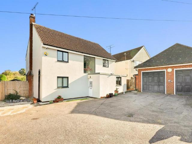 House for rent in Broadley Common, Epping Forest