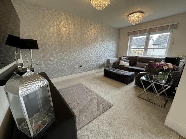 House for rent in Legbranock, Newarthill