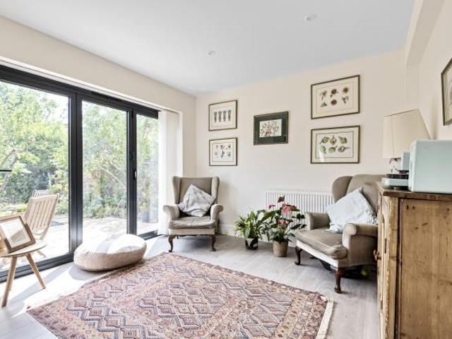 House for rent in The Slade, Oxfordshire