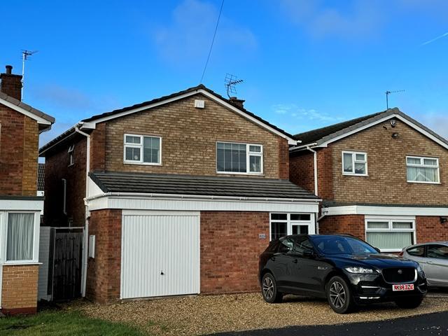 House for rent in Ashmore Lake, Willenhall