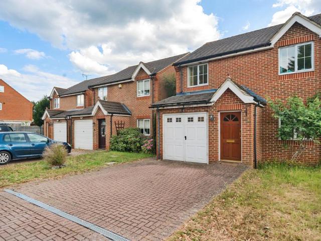 House for rent in Winnersh