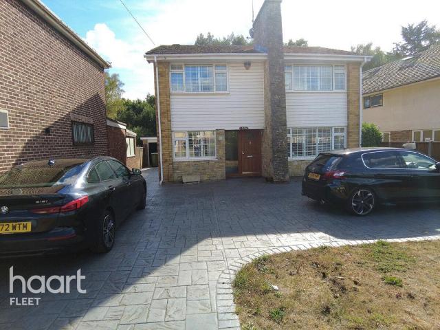 House for rent in Cove West Heath, Rushmoor