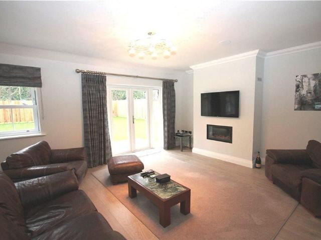 House for rent in Red Hill, Surrey