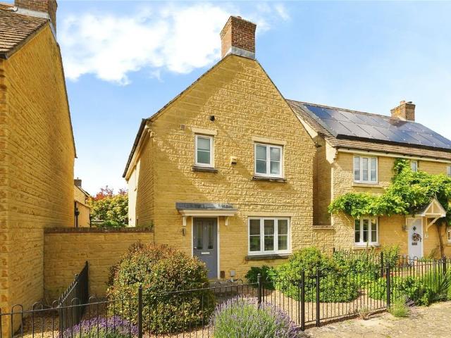 House for rent in Madley Park, Black Bourton