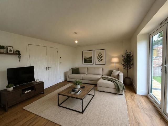 House for rent in Chadsmoor, Staffordshire