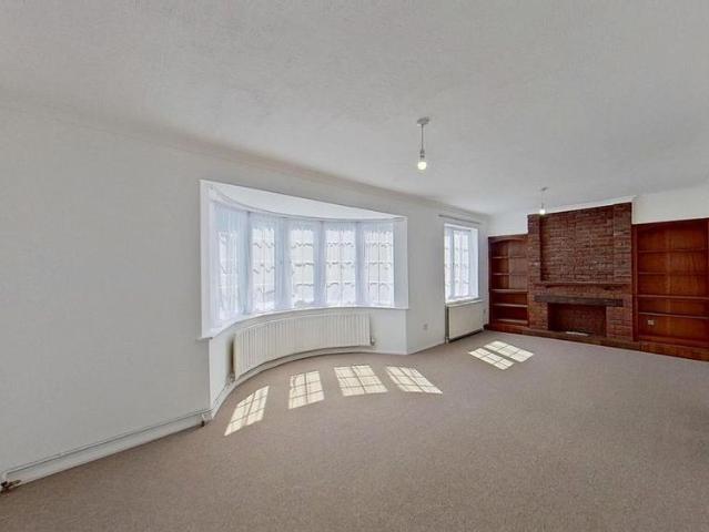House for rent in Greenhill, The Bridge