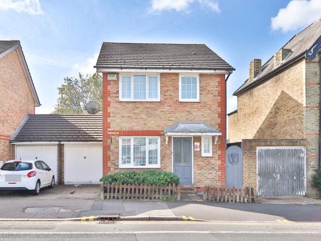 House for rent in New Malden, Greater London