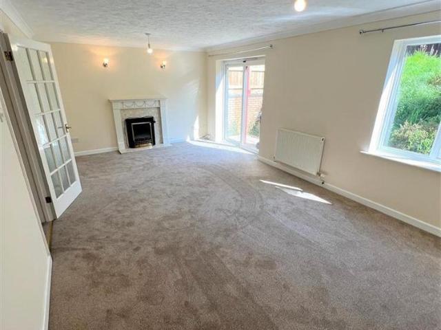 House for rent in Strode, Devon