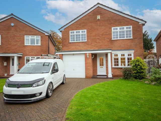 House for rent in Lane Head, Wigan