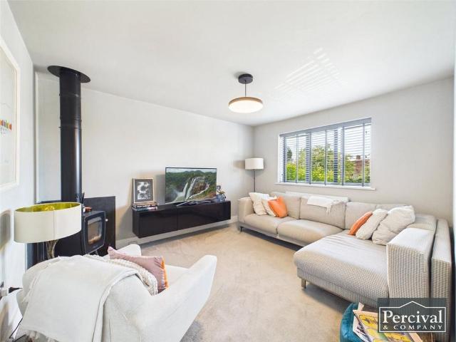 House for rent in Chipping Hill, Essex