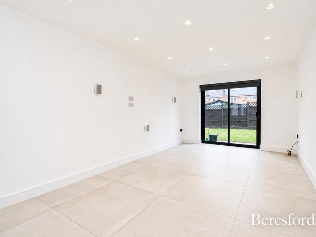 House for rent in Hutton, Navestock Side