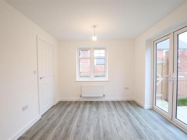 House for rent in Chichester, Littlecote